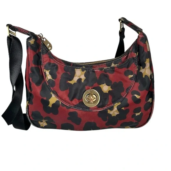 BAGGALLINI Oslo Small Crossbody Hobo Travel Bag - Picture 2 of 10